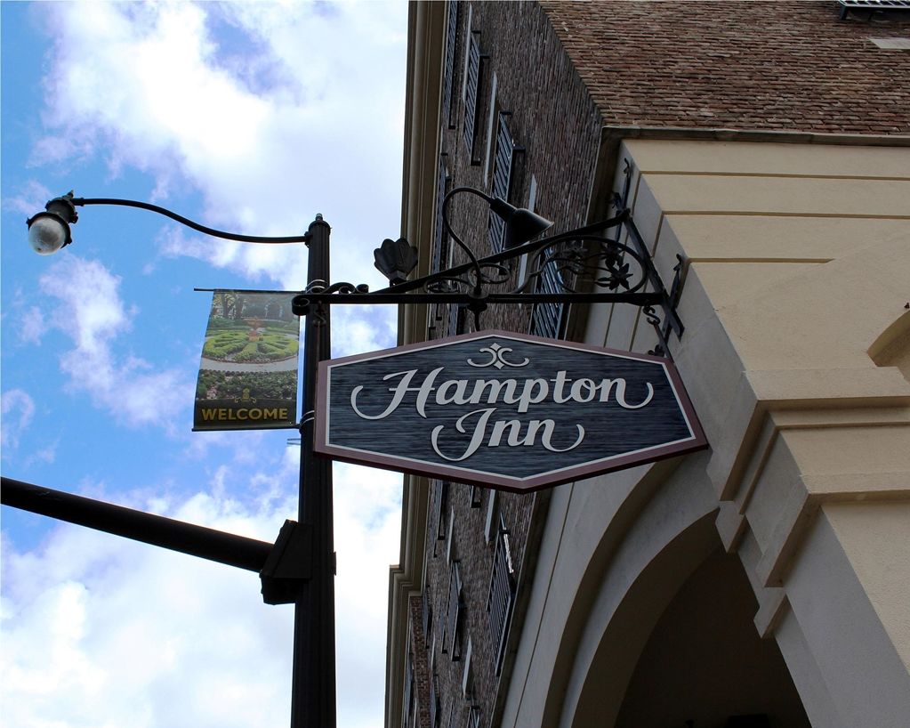 Hampton Inn Savannah Historic District Exterior foto